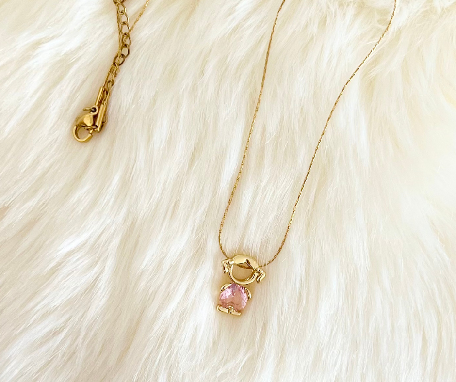 Collar Catalina con 1 dije de niñ@ 👦🏻✨👧🏻( dijes extras son a parte, agrégalos a tu gusto)